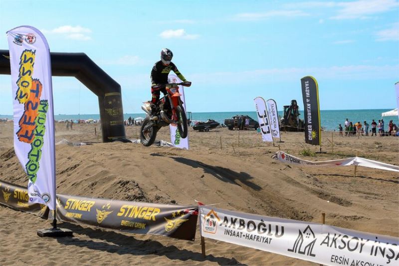 Kum Enduro Yarışları nefes kesti