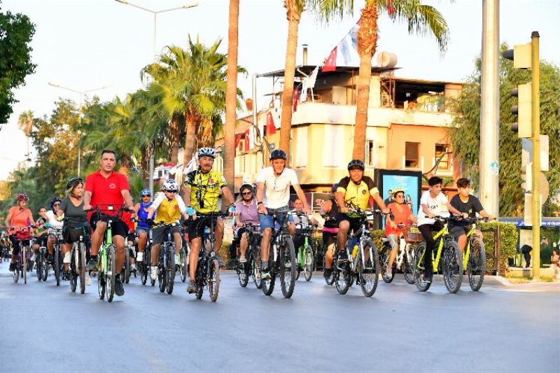 Büyükşehir Tarsus’ta bisiklet turu düzenledi