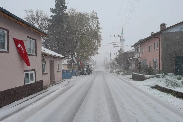 Bilecik ve ilçeleri beyaza büründü!