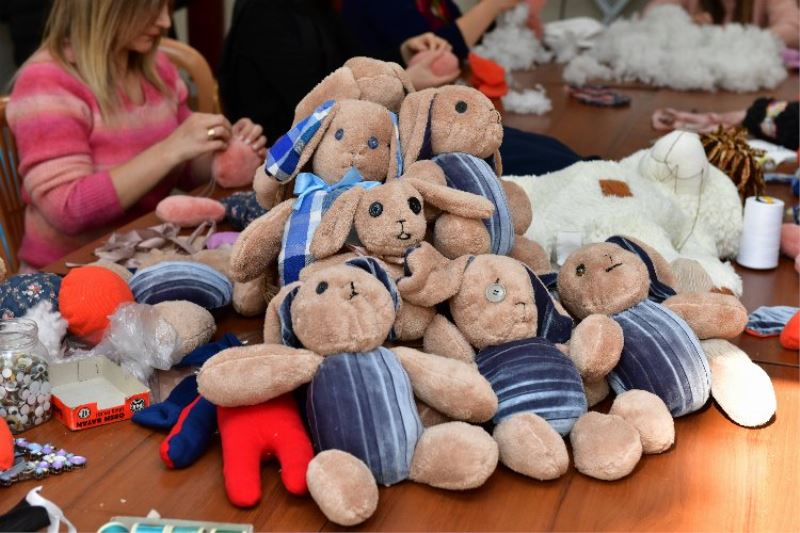 Çocuklara el emeği göz nuru hediyeler Bursa Mustafakemalpaşa