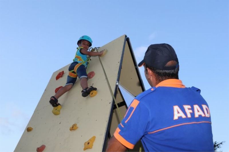 AFAD personel sınavlarını erteledi