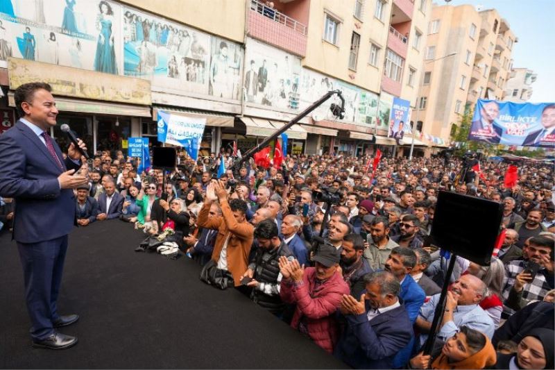 Babacan: Enkaz edebiyatı yok! İş üreteceğiz