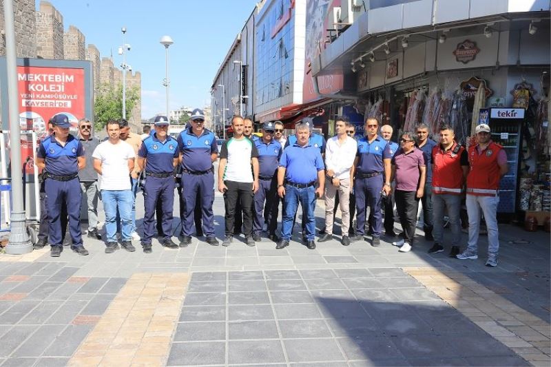 Kayseri zabıtası dilencilere göz açtırmıyor