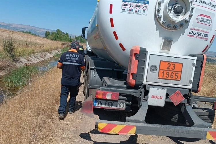 Bingöl’de LPG yüklü tankerinde gaz sızıntısı harekete geçirdi!