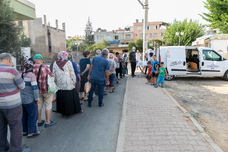 Mahalle Mutfakları dar gelirlilerin imdadına koşuyor