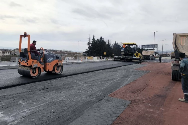 TEM Otoyolu İstanbul istikameti asfaltlandı