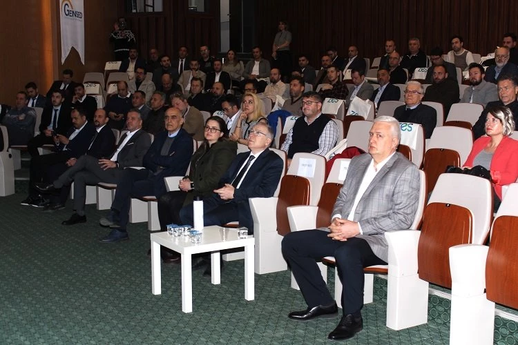 Her yönüyle güneş enerjisi Bursa’da konuşuldu