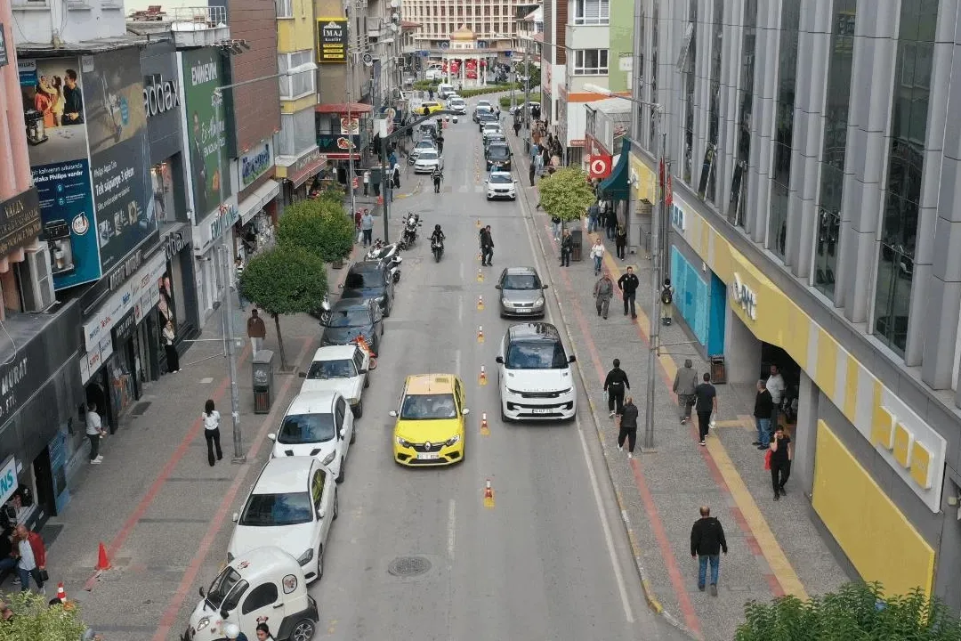 Balıkesir’de çift sıra park sorununa çözüm