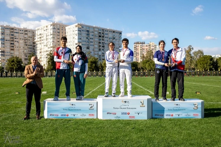 Kayseri Büyükşehir sporcularına Başkan Büyükkılıç