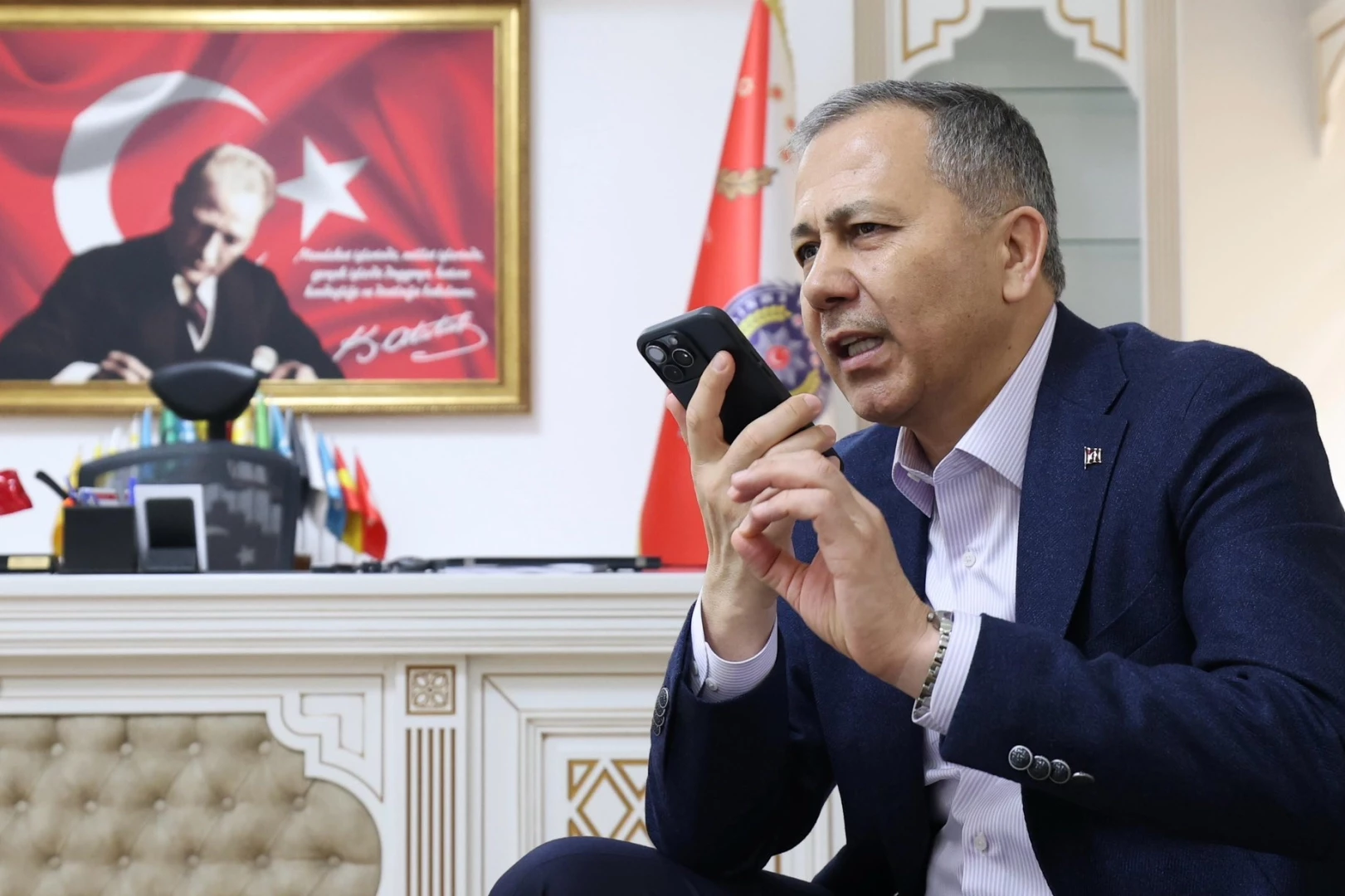 Bakan Yerlikaya