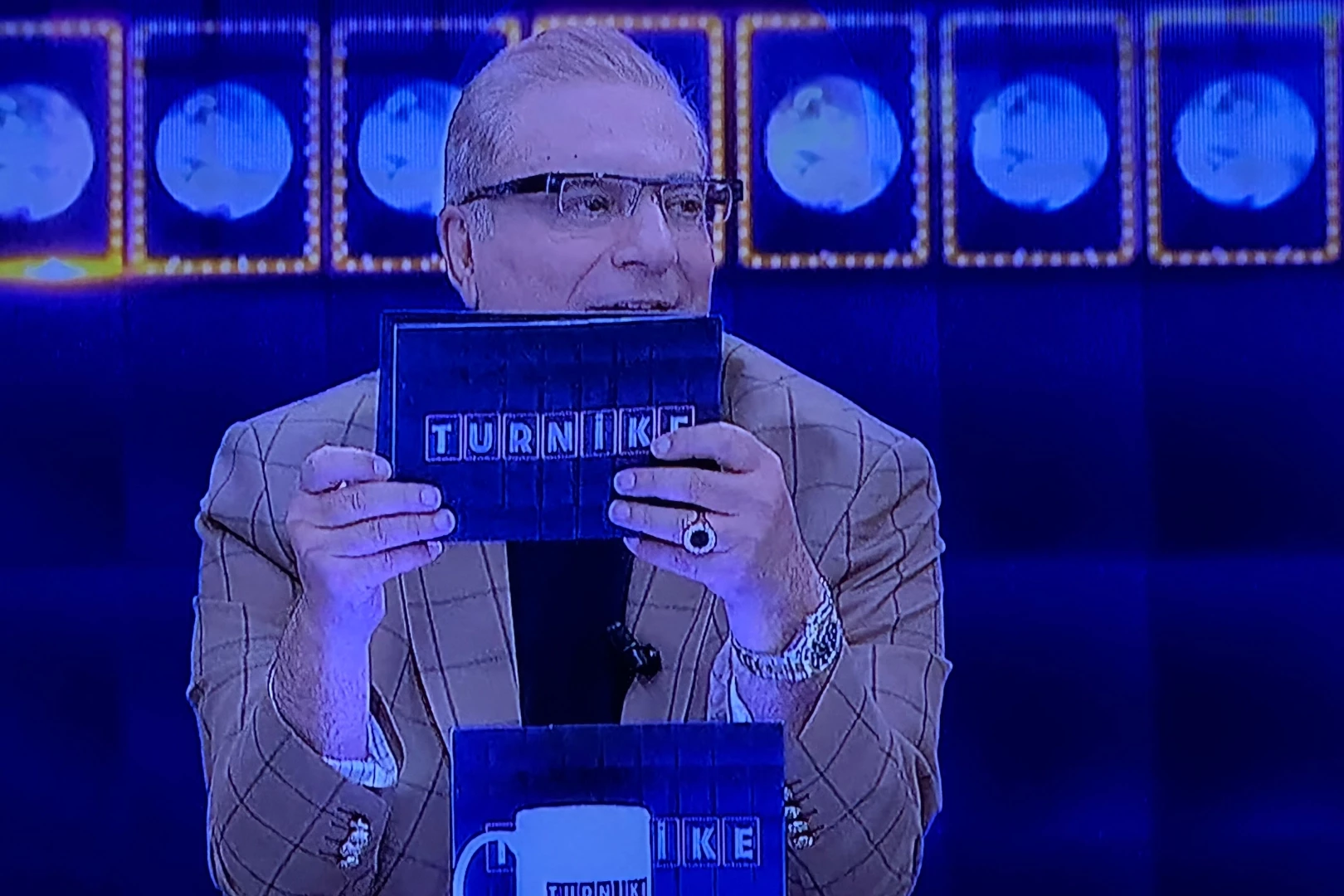 Mehmet Ali Erbil’den