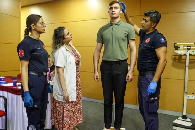 Antalya Büyükşehir Belediyesi itfaiye kadrosunu genişletiyor