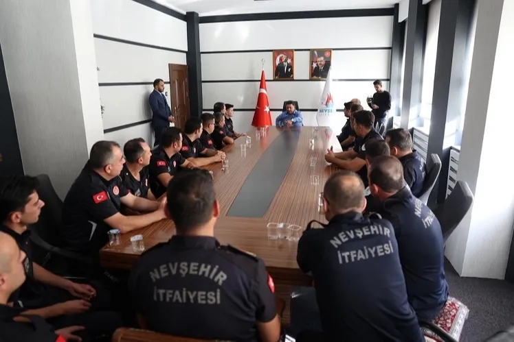 Nevşehirli itfaiyecilerden Başkan Arı