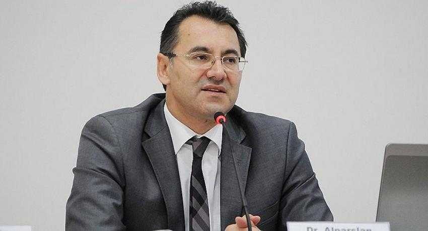 Eski AYM Başkanvekili Altan