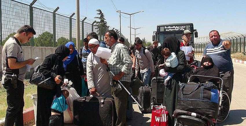 124 bin sivil Suriye-Türkiye sınırındaki kamplara göç etti