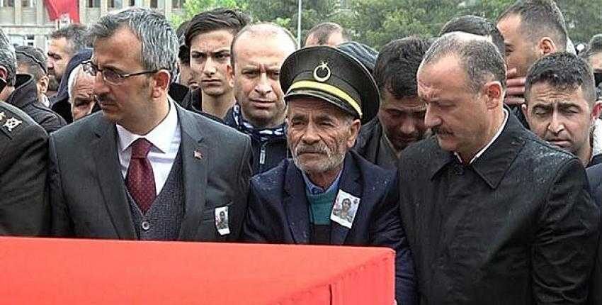 Şehit Özdemir son yolculuğuna uğurlandı