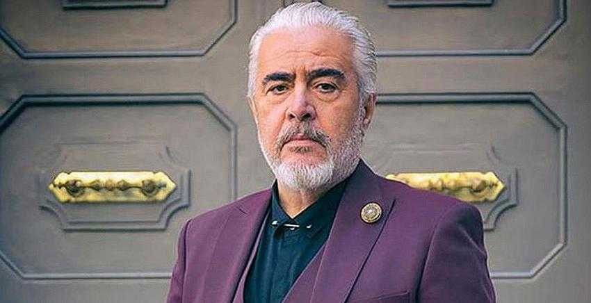 Uğur Yücel 20 yıl sonra sahneye dönüyor!