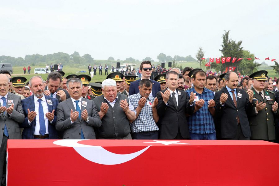 Şehit Astsubay Erkek son yolculuğuna uğurlandı
