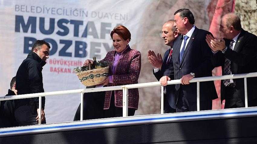 Meral Akşener