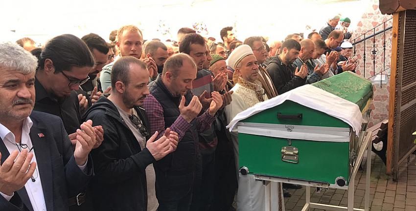 Patlamada hayatını kaybeden iş yeri sahibi toprağa verildi