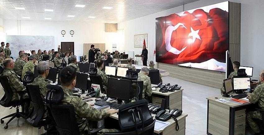 Harekat Merkezinde dikkat çeken pano
