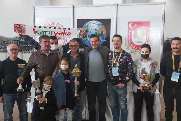 Kanarya Severler ve Yetiştiricileri Cumhuriyet Kupasını aldı 