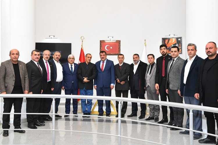 Malatyalı muhtarlardan Başkan Gürkana ziyaret