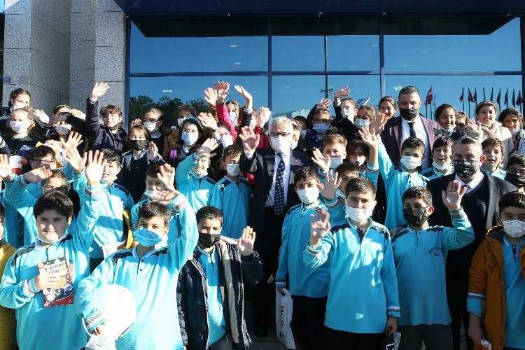 Kayseri Kitap Fuarına miniklerden büyük ilgi