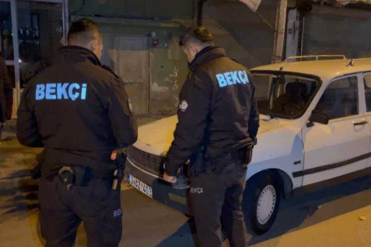 Adıyamanda aniden yola fırlayan çocuğa araç çarptı