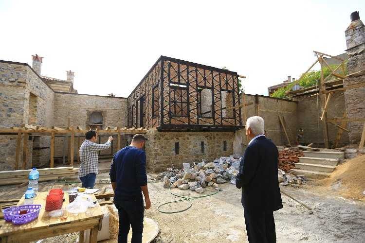Muğlada tarihi konakta cehennemlik kanallar ortaya çıktı