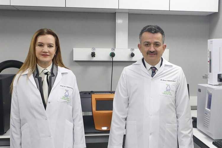 DEÜden , Efes Gıda Laboratuvarı 