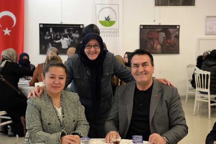 Bursa Osmangazide AK Kadınlarla buluştu