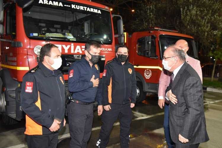 Manisa Vali Karadenizden yeni yıl öncesi itfaiyeye ziyaret