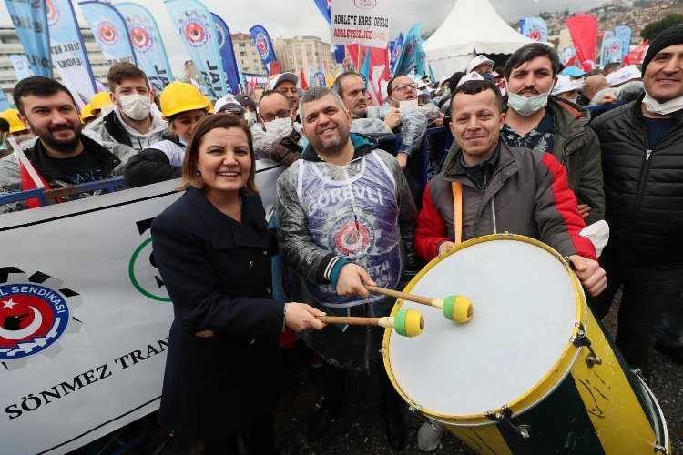 Kocaeli İzmitte metal işçilerini yalnız bırakmadı