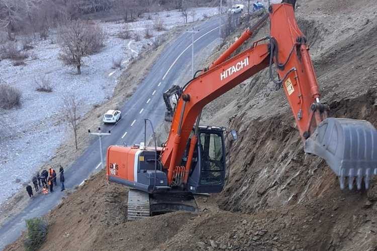 Niğdede kapanan köy yolu açılıyor