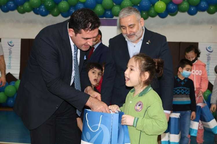 İyilik Derneğinden 20 özel öğrenciye yardım
