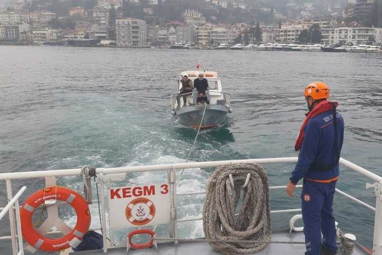 İstanbul Bebekte arızalanan tekne kurtarıldı