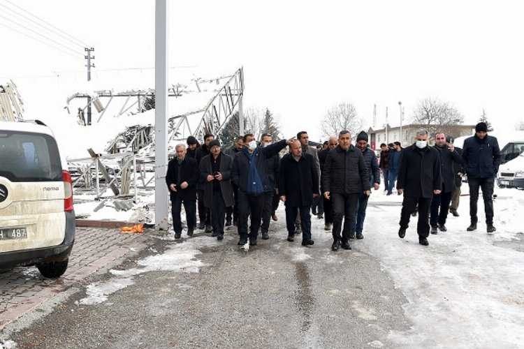 Selahattin Gürkandan galericilere ziyaret