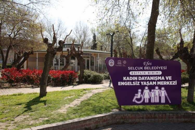 İzmir Efes Selçukta kadınlara psikolojik danışmanlık hizmeti 