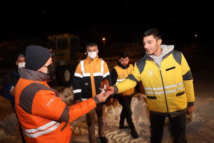 Kayseri Kocasinanda kar temizleme çalışmaları devam ediyor 