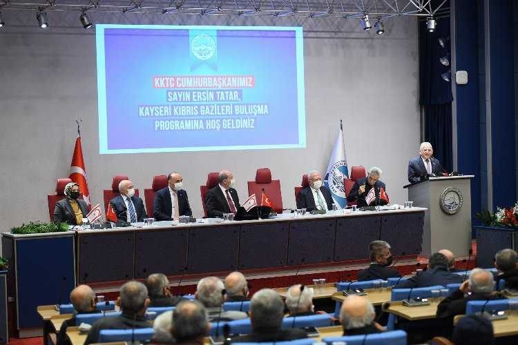 KKTC Cumhurbaşkanı Tatar ve Kıbrıs gazileri Kayseride buluştu 