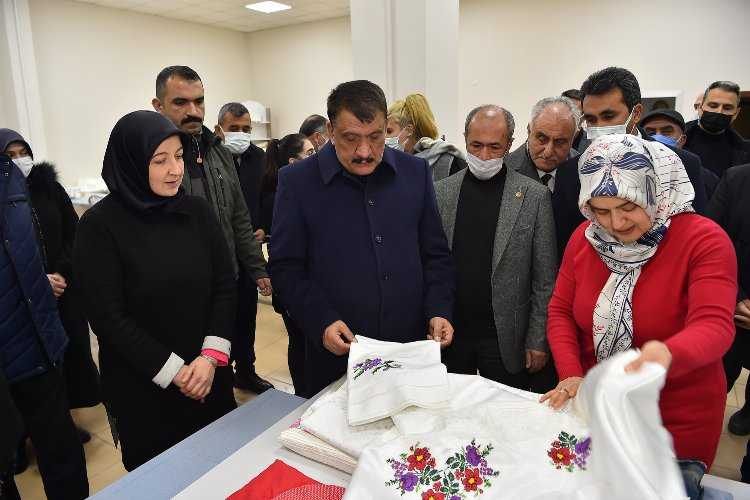 Malatya Tecde Kültür Merkezinde kadınlara yönelik kurs 