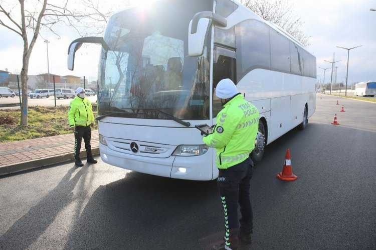 Emniyetten şehirlerarası denetimlerde 123 araç men edildi
