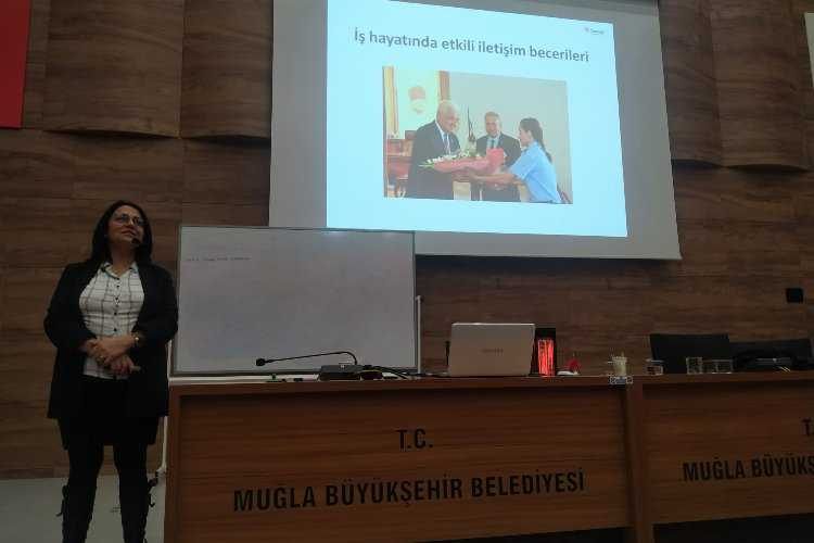Muğlada personellere “Vatandaş ile iletişim” eğitimi verildi