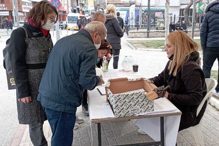 Bursa Gemlikte imzalar 5 bini geçti