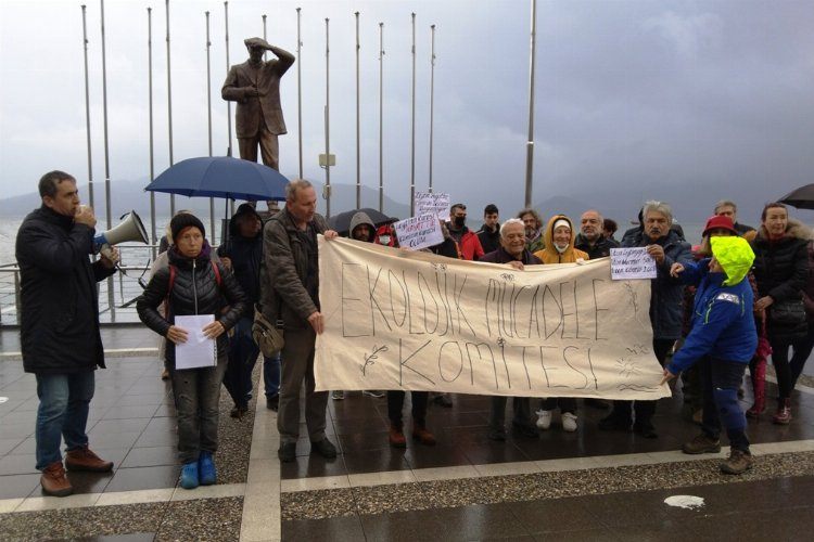 Muğla Marmariste Kent Konseyinden yönetmelik protestosu