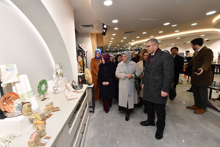 İstanbul Üsküdarda Kerem Görsevli ÜSMEK açılışı