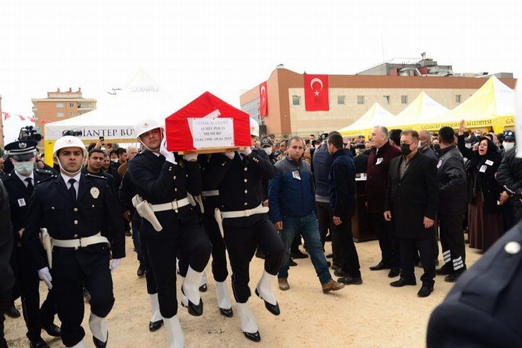 Şehit polis memuru Gaziantepte defnedildi