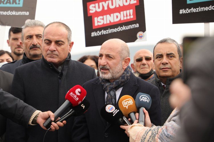 Bursa Gemlikte müsilaja karşı seferberlik sürüyor