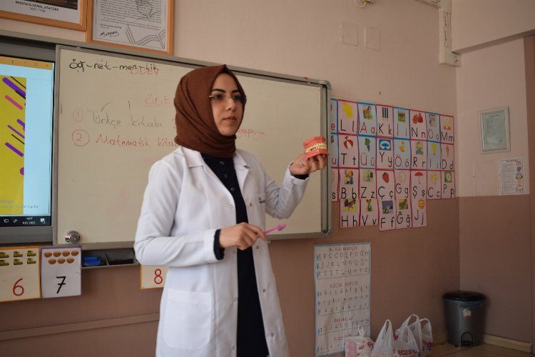 Malatyada çocuklara diş sağlığı anlatıldı 